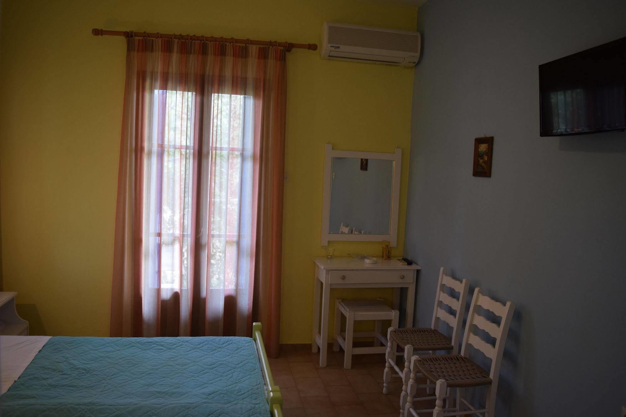 Rastoni Guest House Skopelos Esterno foto